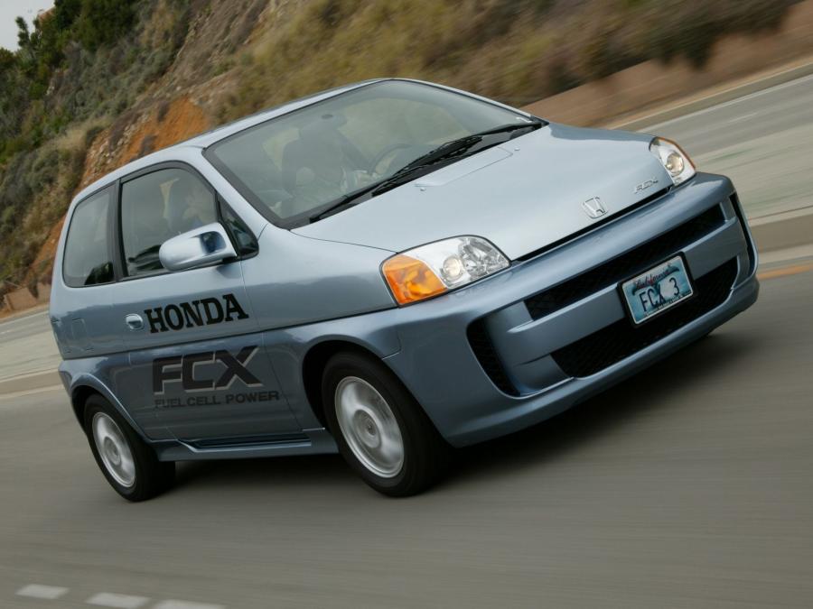  Honda FCX 2002 года  (фото 2 из 15)